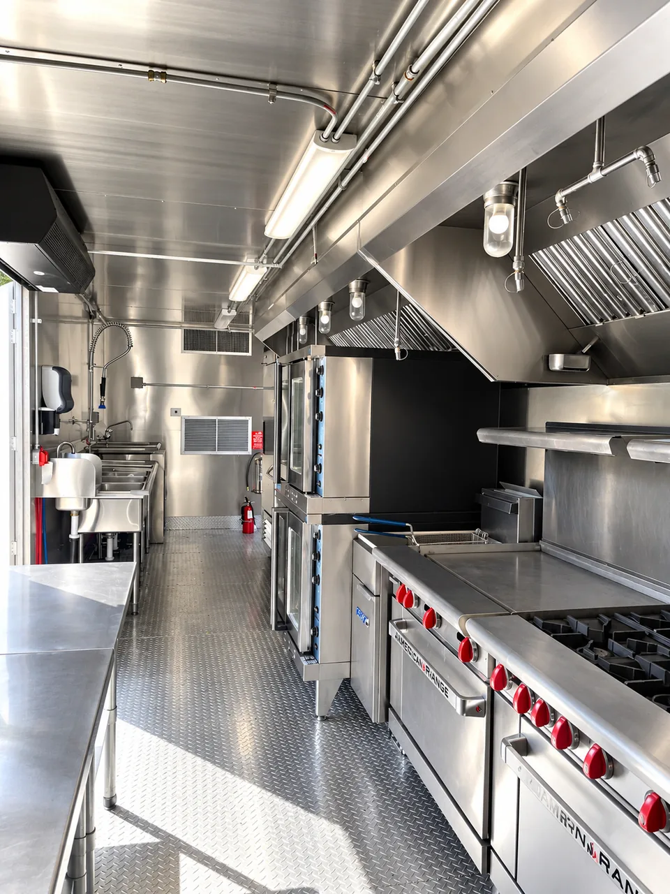 40 ft combination kitchen trailer interior view 1